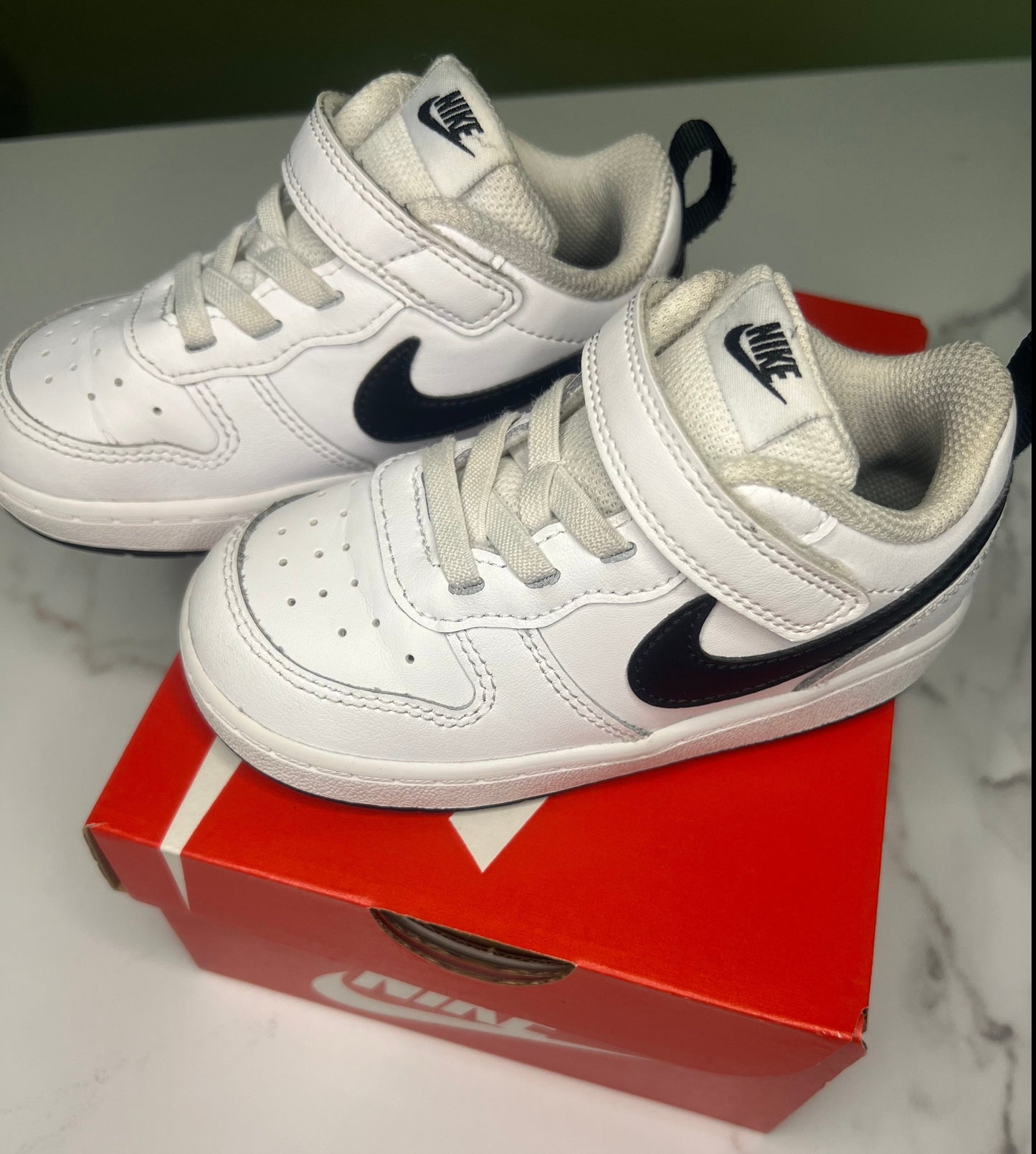 Nike Court Borough Low 9 (TD) White Black 8C