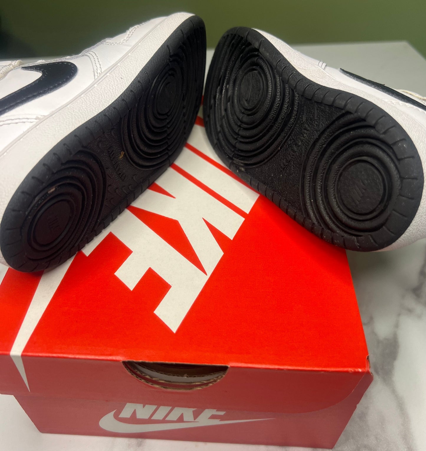 Nike Court Borough Low 9 (TD) White Black 8C