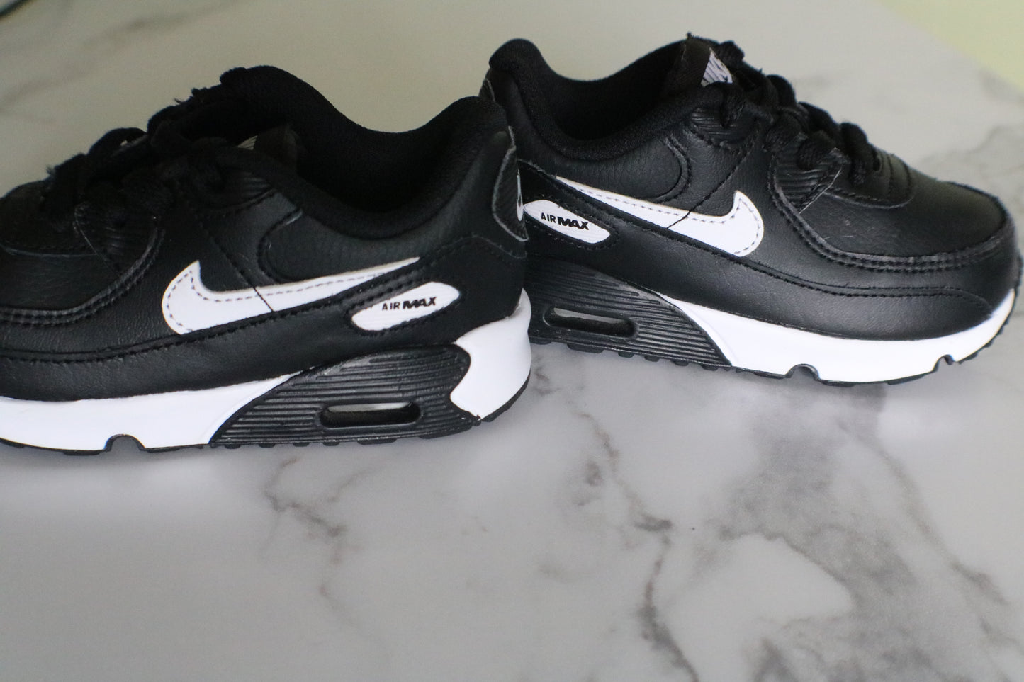 Nike Air Max 90 (TD) Black & White Sneakers 8C